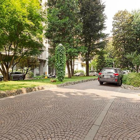 Apartament Moscova Balcony Flat Mediolan Zewnętrze zdjęcie