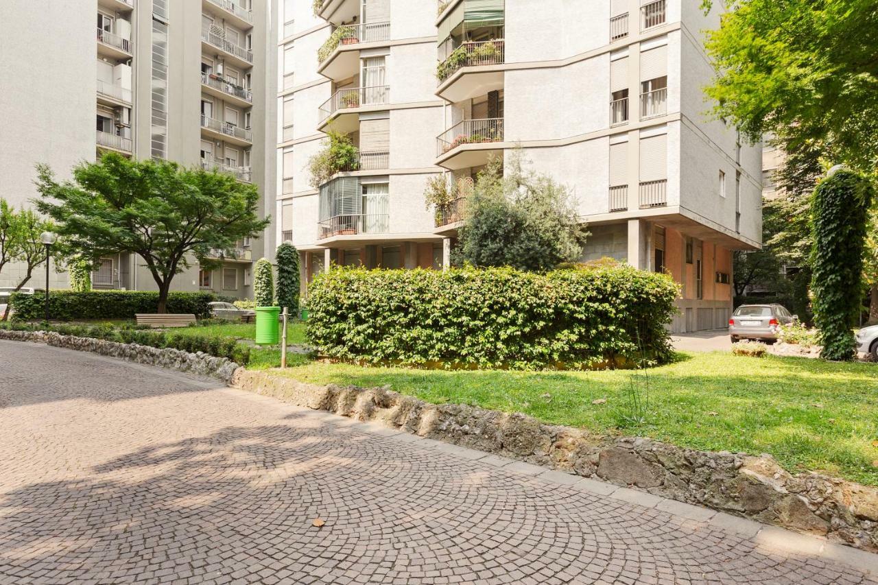 Apartament Moscova Balcony Flat Mediolan Zewnętrze zdjęcie